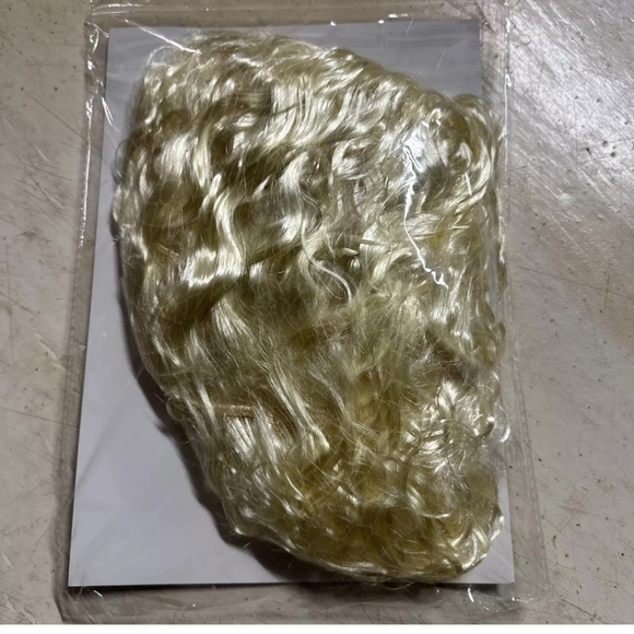 NEW IN PACKAGE Punk Rock Blonde Wig Adult Unisex - Picture 9 of 11